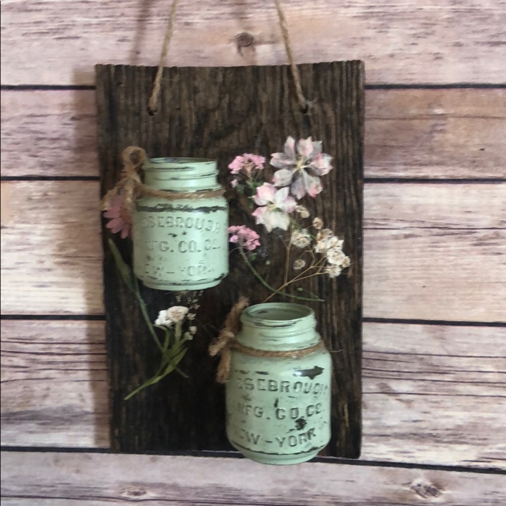 Homemade Farmhouse Wall Decor